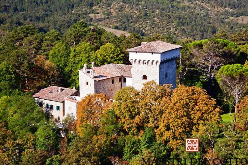 Castello di Magrano La storia Maestri del Cotto